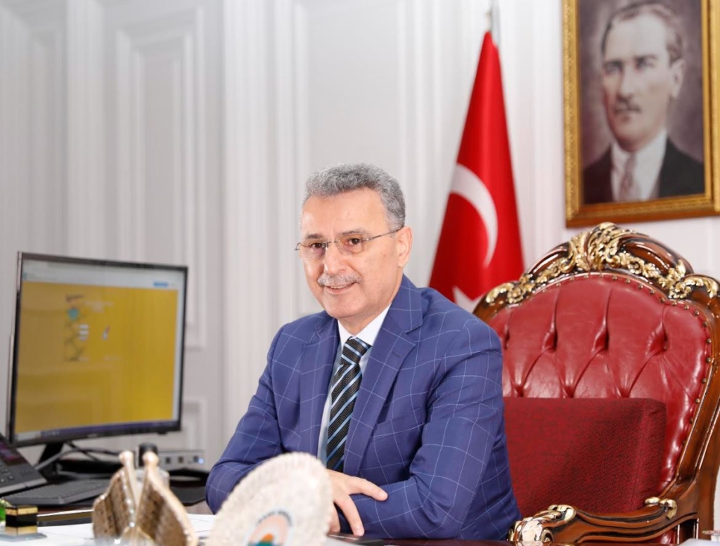 İlkadım Belediyesi’nden Eğitimci Kadınlara Özel Programı