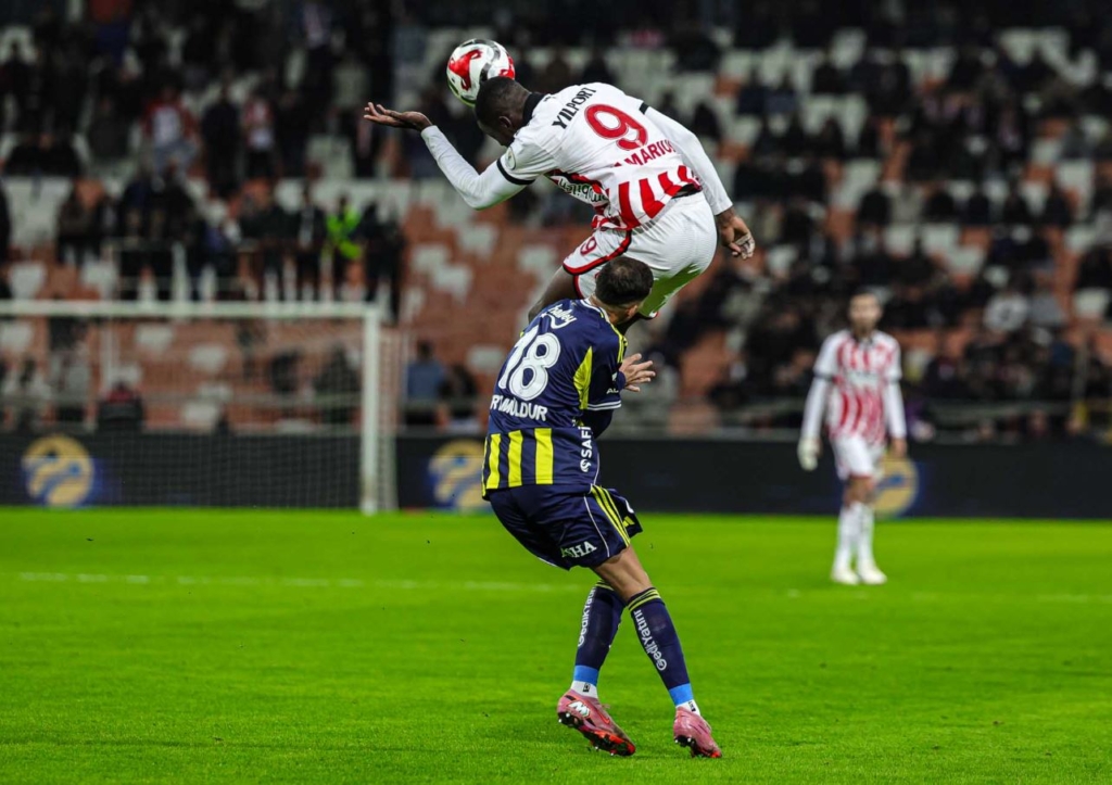 Samsunspor, Fenerbahçe’ye 2-0 Mağlup Oldu
