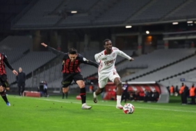 Samsunspor’dan İstanbul’da Golsüz Bir Puan