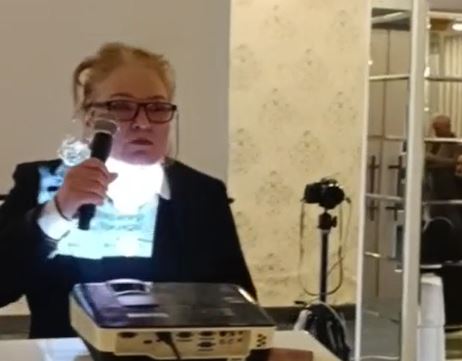 Tekkeköylü esnaf Gülay Aydın