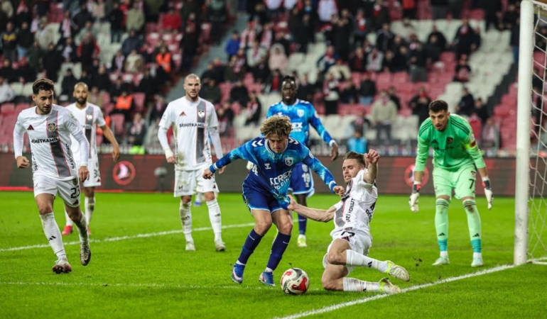 Samsunspor 24. Haftada Gaziantep ile 0-0 Berabere Kaldı