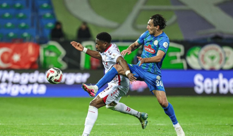 Karadeniz Derbisinde Çaykur Rizespor Fırtınası