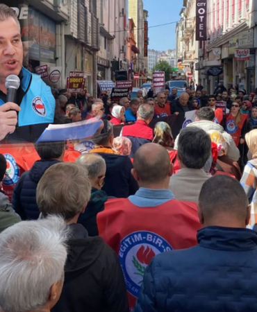 Samsun’da Eğitimciler Ayakta