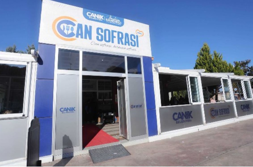 Canik’te 90 TL’ye 4 Çeşit Yemek Hizmeti