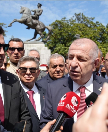 Özdağ’dan Sel Bölgesinde Dikkat Çeken Açıklamalar