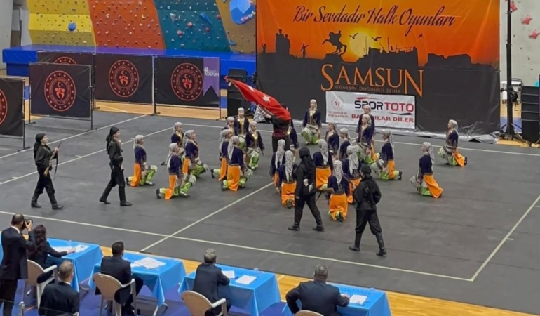 İlkadım’ın Halk Oyunları Ekibi Türkiye Şampiyonası’nda