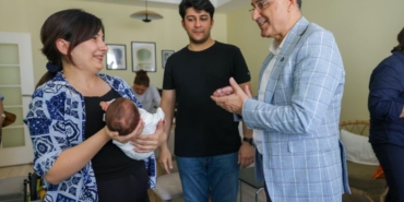 İlkadım’da 555 Yenidoğana “Hoş Geldin Bebek” Hediyesi
