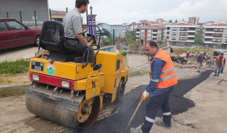 İlkadım’da Asfalt Mesaisi Sürüyor