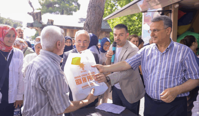 Erdoğan İmzalı Teşekkür Belgeleri İlkadım’da Takdim Edildi
