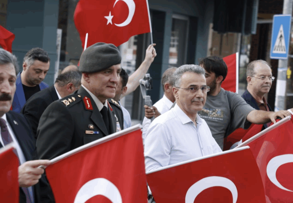 İlkadım Belediye Başkanı İhsan Kurnaz'dan 15 Temmuz Mesajı