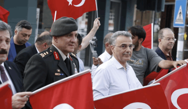 İlkadım Belediye Başkanı İhsan Kurnaz'dan 15 Temmuz Mesajı
