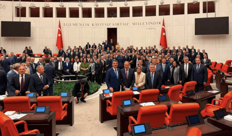 Çerçeve yasa, TBMM’de Kabul Edildi